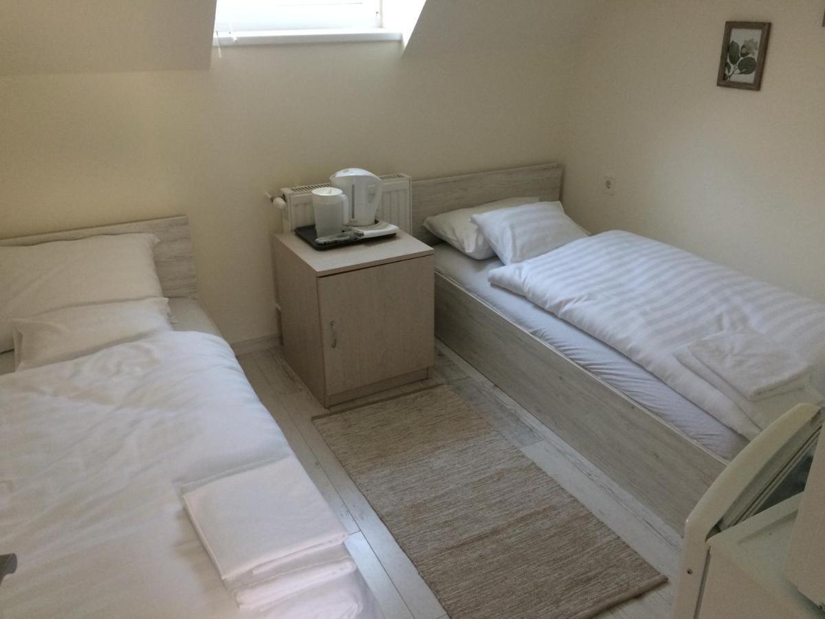 Harmonia Panzio Apartment Bogacs Bagian luar foto