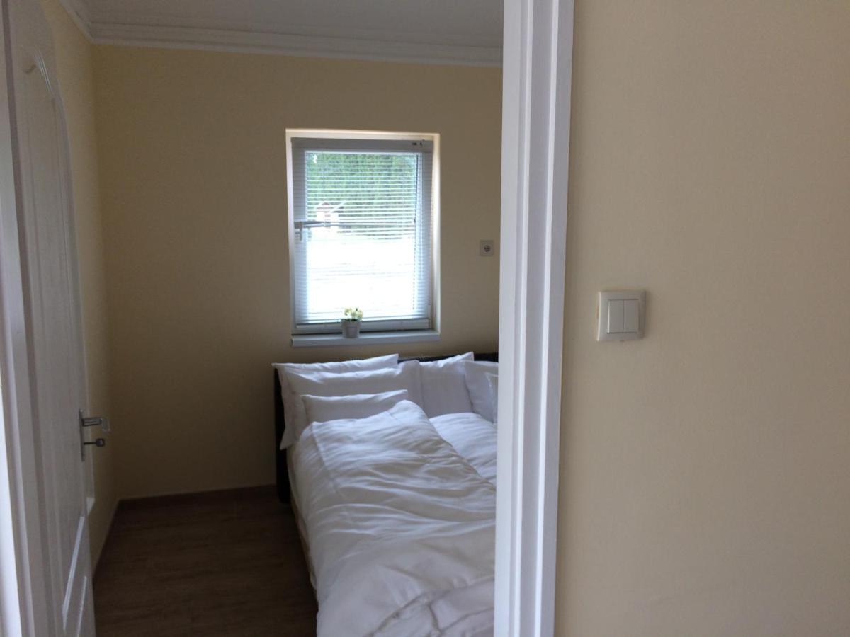 Harmonia Panzio Apartment Bogacs Bagian luar foto