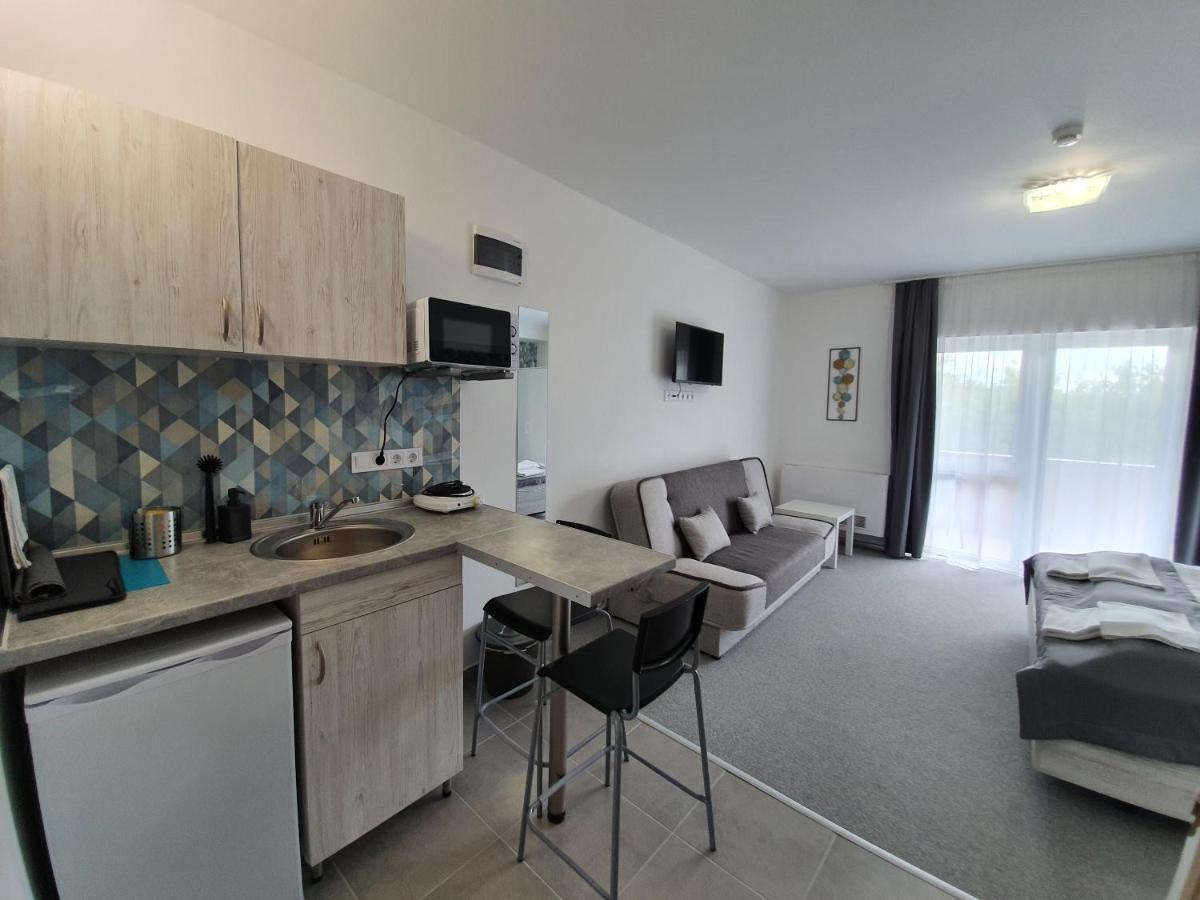 Harmonia Panzio Apartment Bogacs Bagian luar foto
