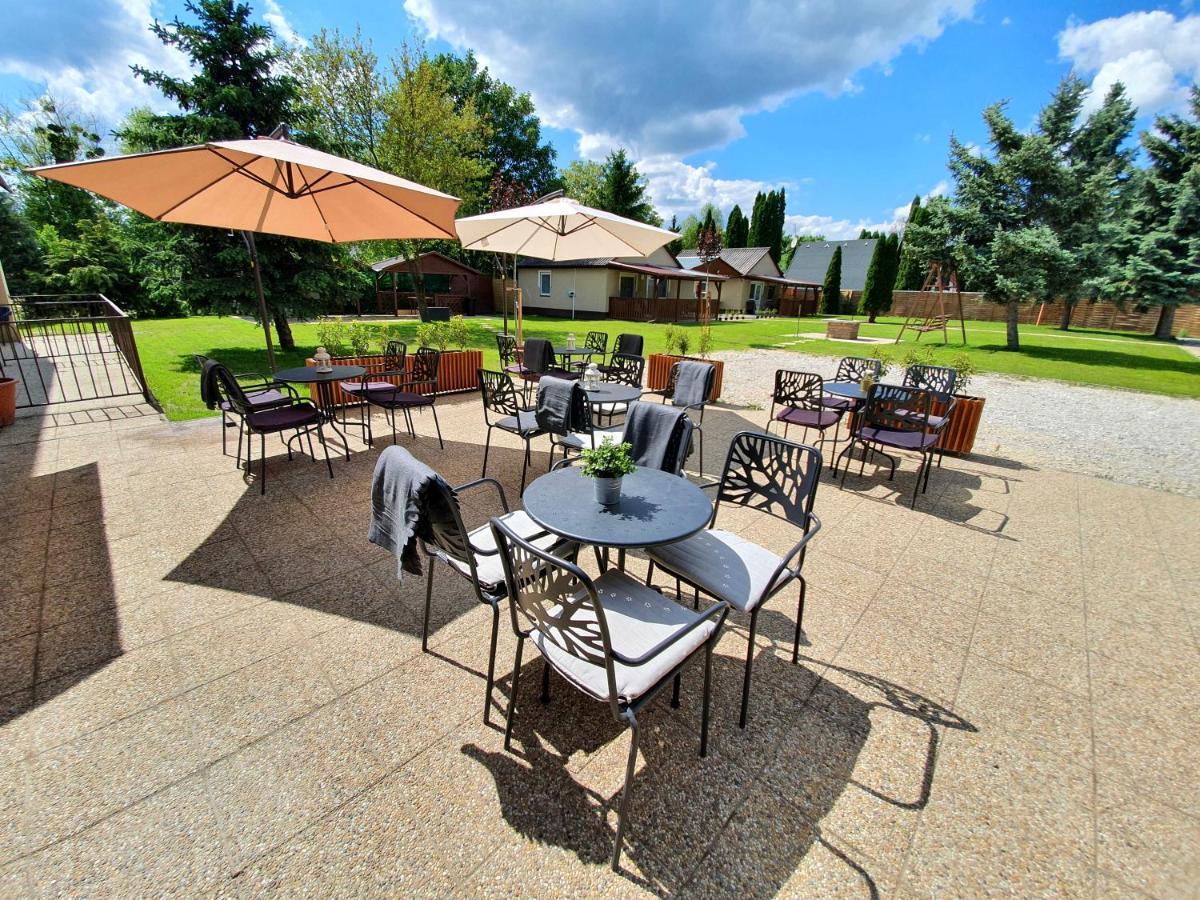 Harmonia Panzio Apartment Bogacs Bagian luar foto